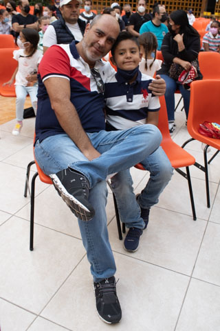 Ir a la Siguiente Foto