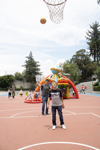 Ir a la Siguiente Foto