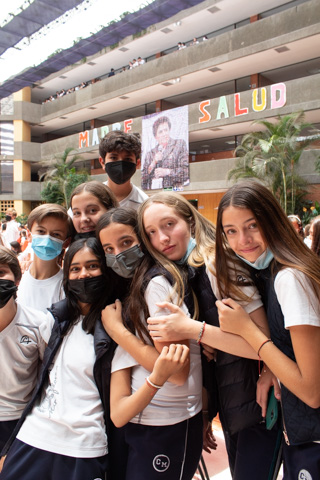 Ir a la Siguiente Foto