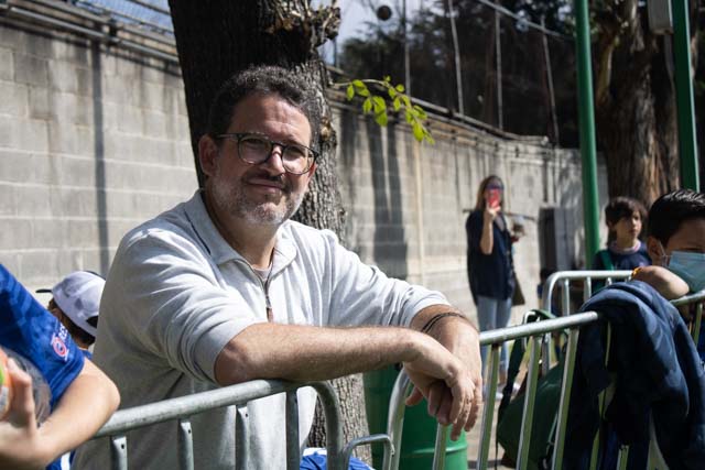 Ir a la Siguiente Foto