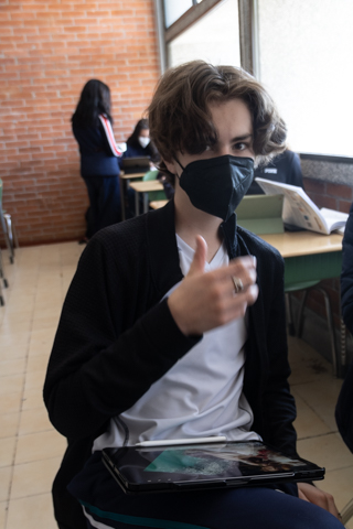 Ir a la Siguiente Foto