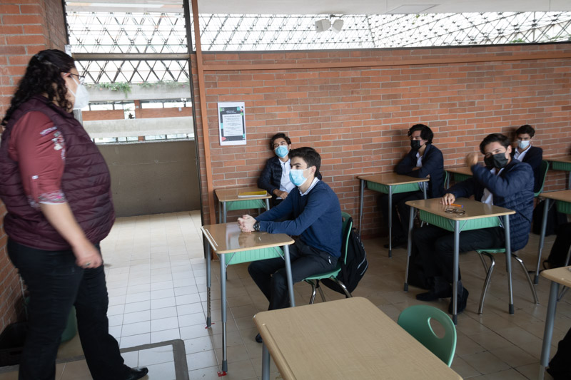 Ir a la Siguiente Foto