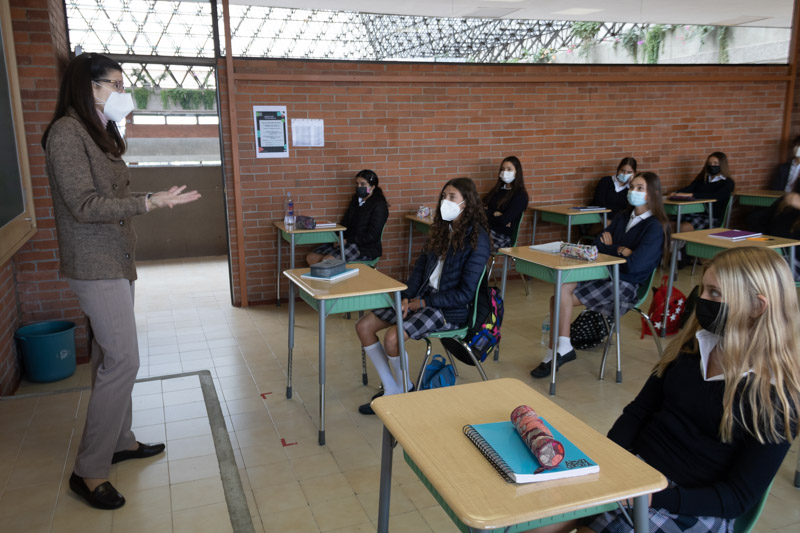 Ir a la Siguiente Foto