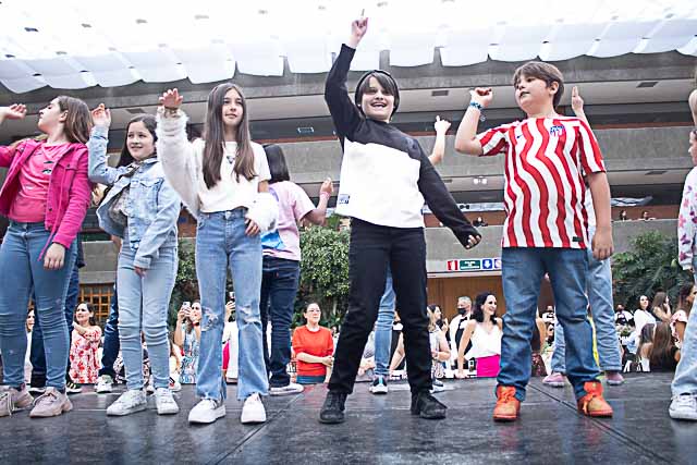 Ir a la Siguiente Foto