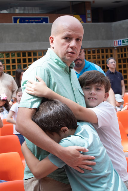 Ir a la Siguiente Foto