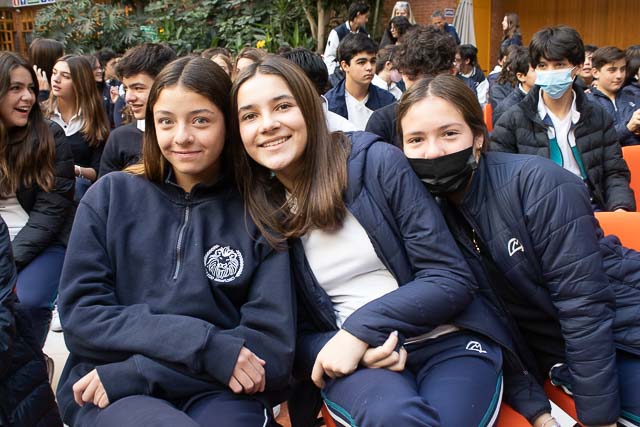 Ir a la Siguiente Foto