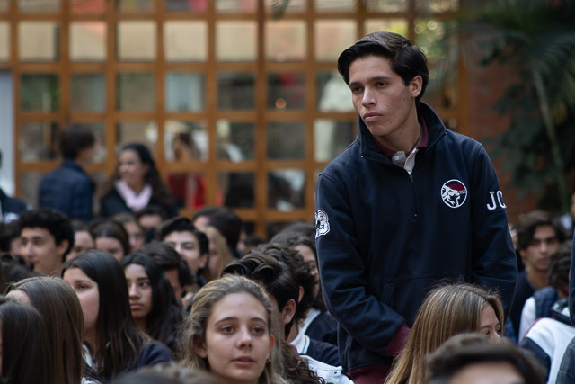 Ir a la Siguiente Foto