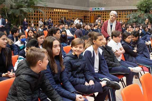 Ir a la Siguiente Foto