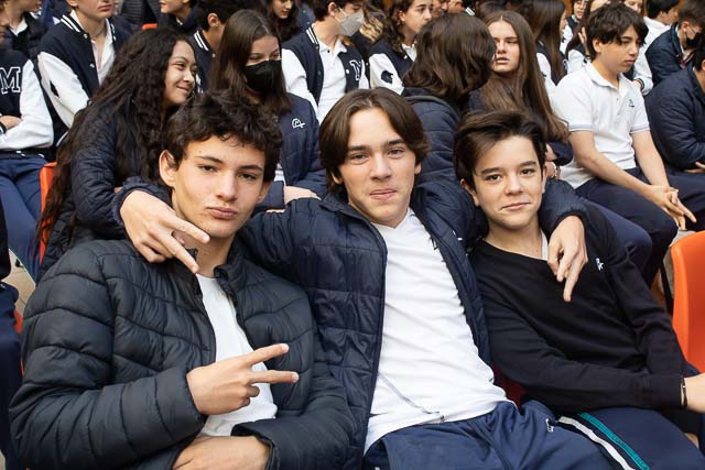 Ir a la Siguiente Foto