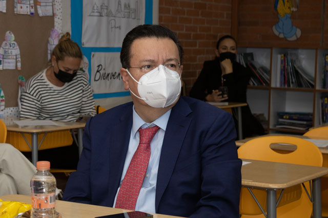 Ir a la Siguiente Foto
