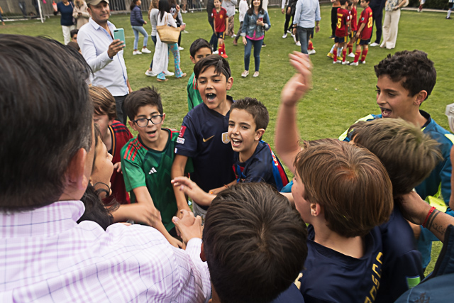 Ir a la Siguiente Foto