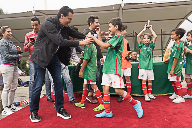 Ir a la Siguiente Foto