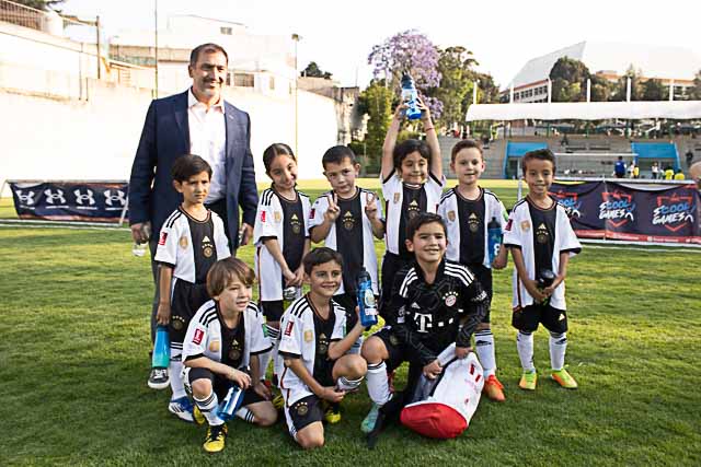 Ir a la Siguiente Foto