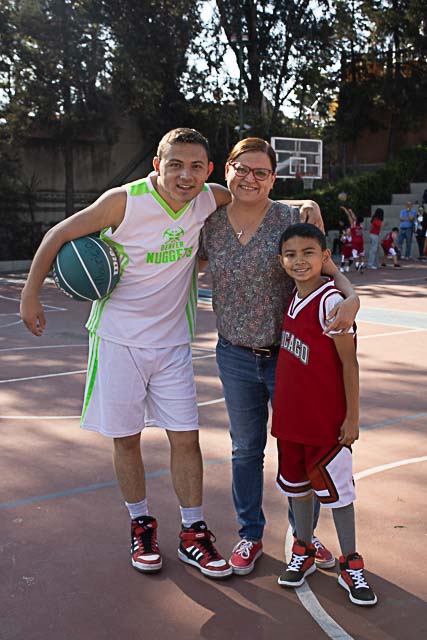 Ir a la Siguiente Foto