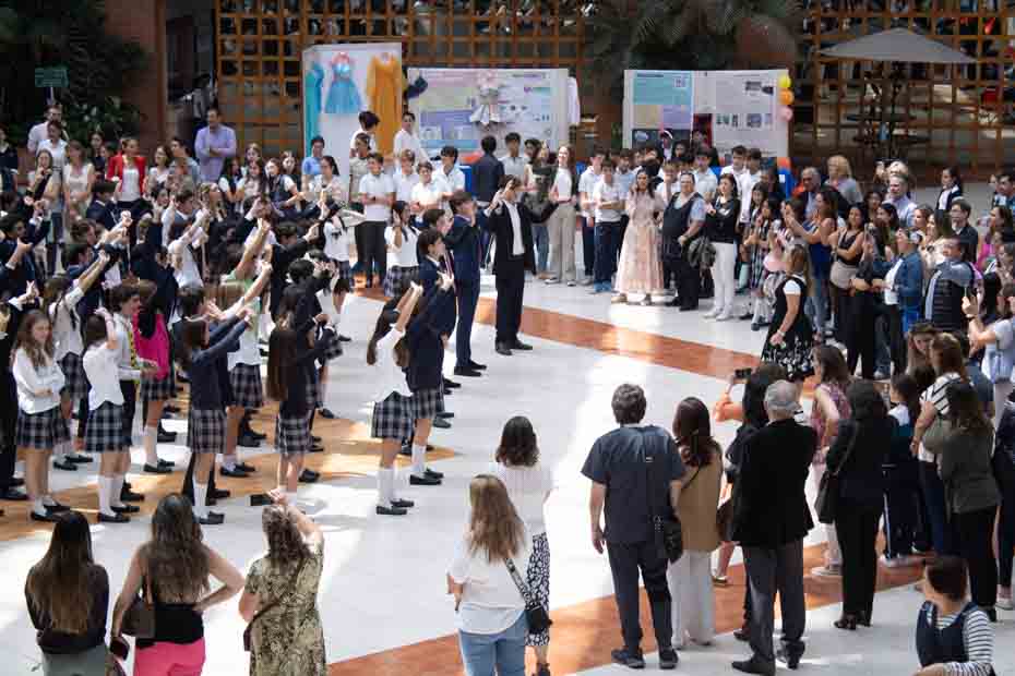 Ir a la Siguiente Foto