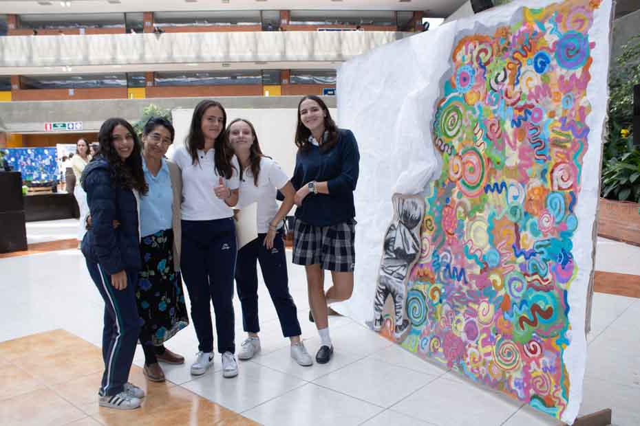 Ir a la Siguiente Foto