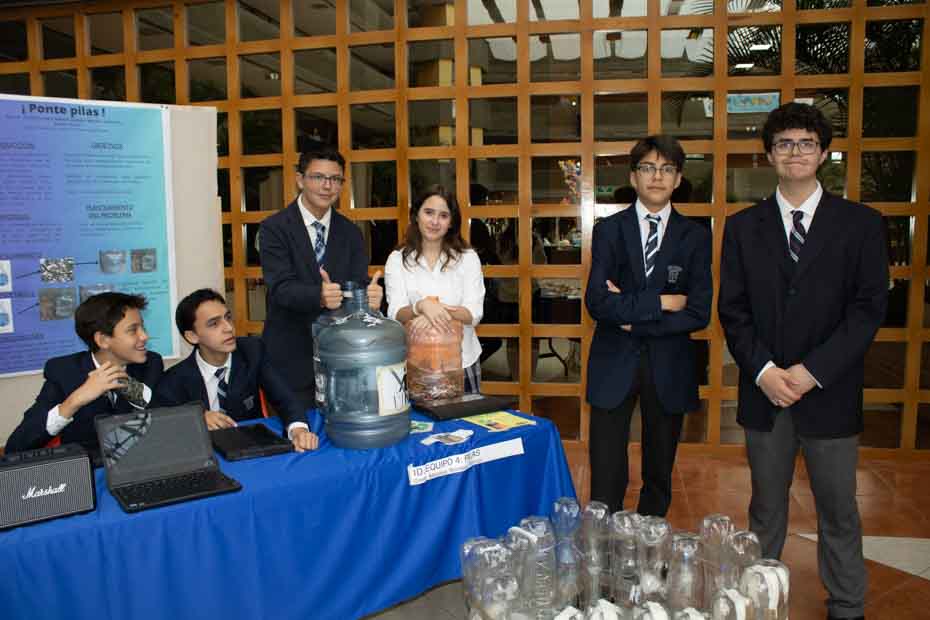 Ir a la Siguiente Foto