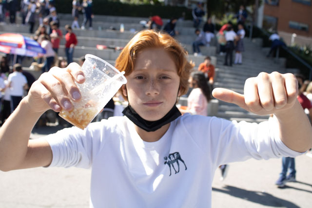 Ir a la Siguiente Foto