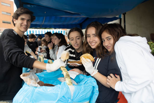 Ir a la Siguiente Foto