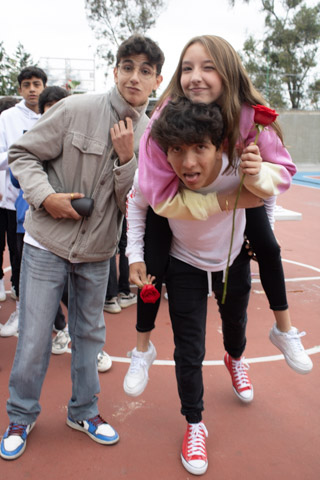 Ir a la Siguiente Foto