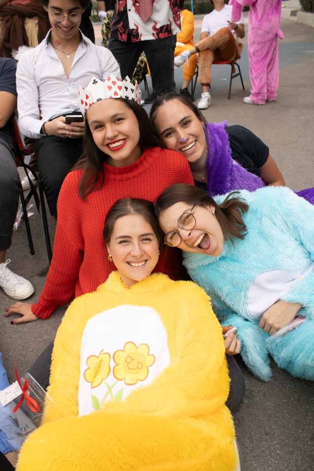 Ir a la Siguiente Foto
