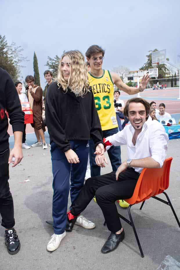 Ir a la Siguiente Foto