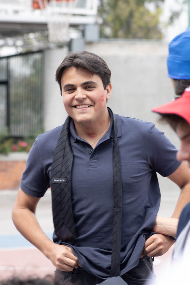 Ir a la Siguiente Foto