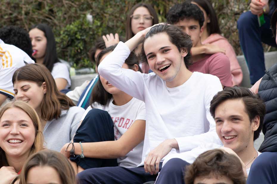 Ir a la Siguiente Foto