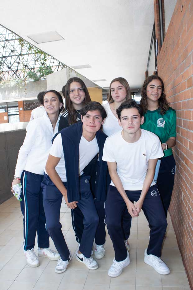 Ir a la Siguiente Foto