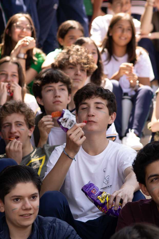 Ir a la Siguiente Foto