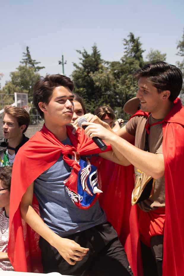 Ir a la Siguiente Foto