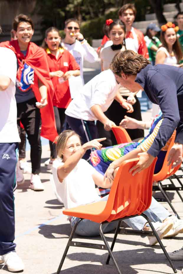 Ir a la Siguiente Foto