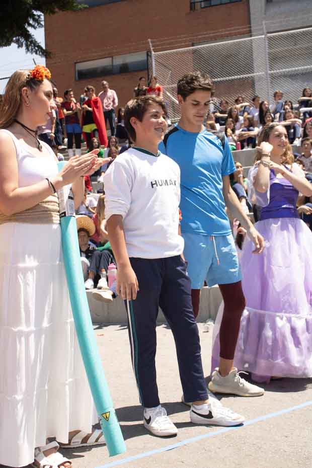 Ir a la Siguiente Foto