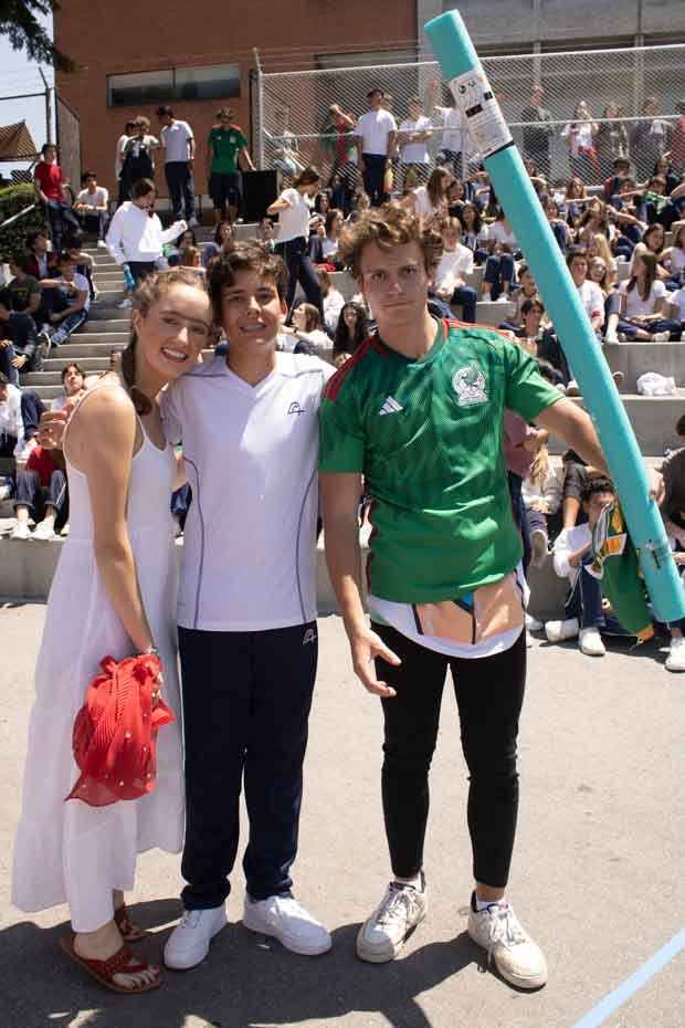 Ir a la Siguiente Foto