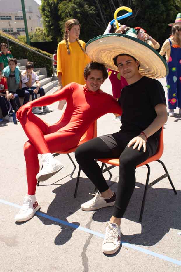 Ir a la Siguiente Foto