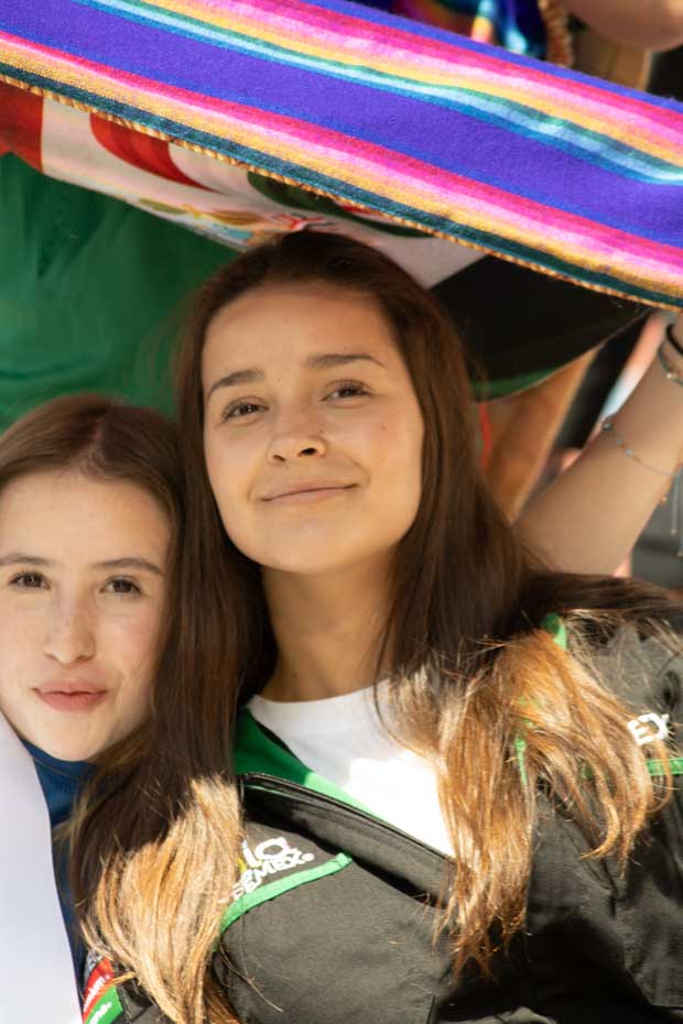 Ir a la Siguiente Foto