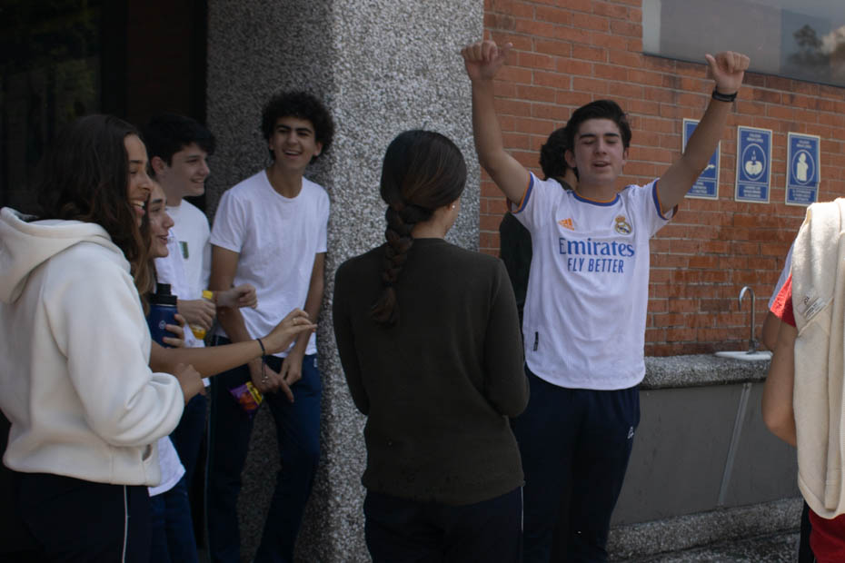 Ir a la Siguiente Foto