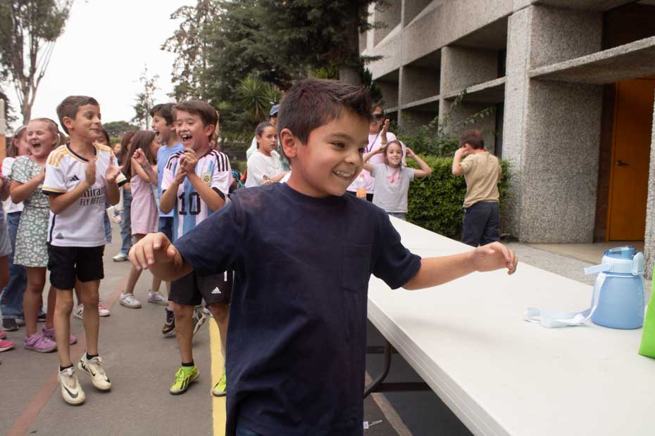 Ir a la Siguiente Foto