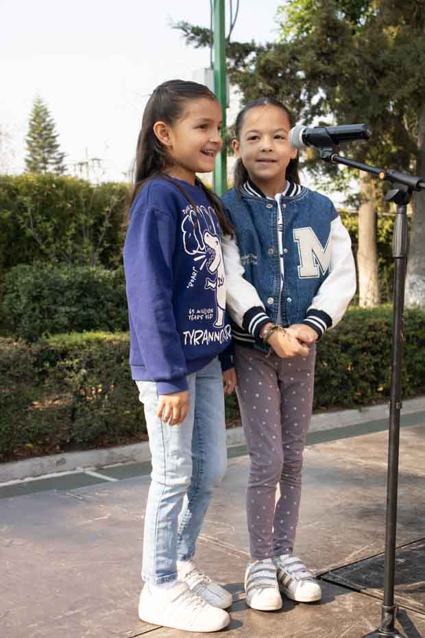 Ir a la Siguiente Foto