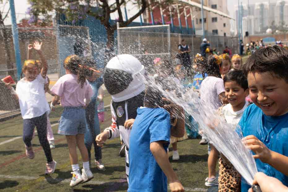 Ir a la Siguiente Foto