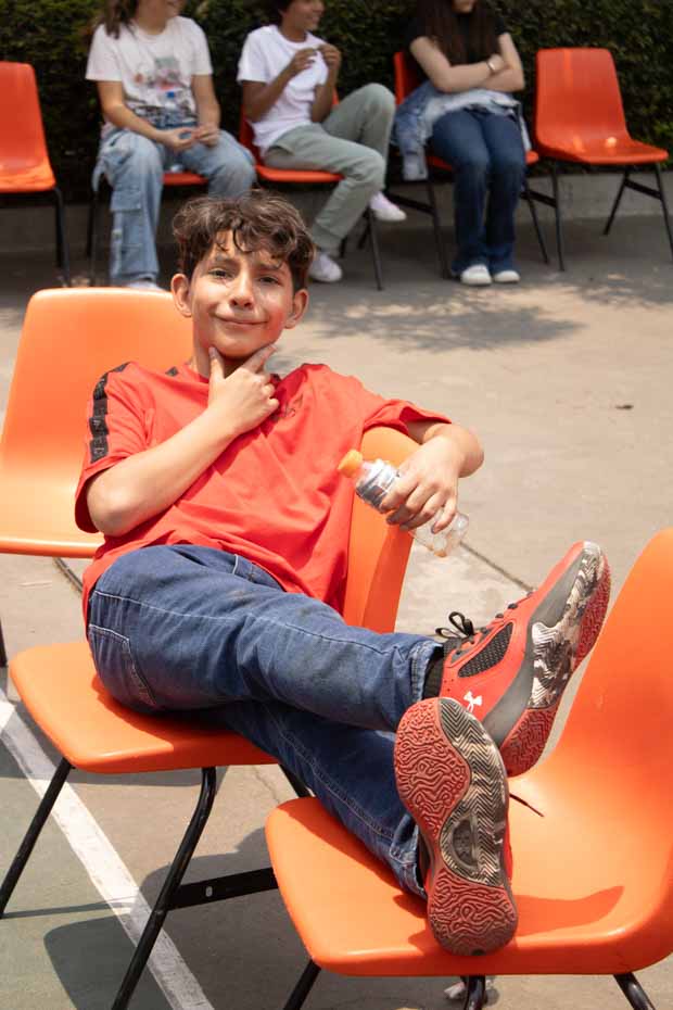 Ir a la Siguiente Foto