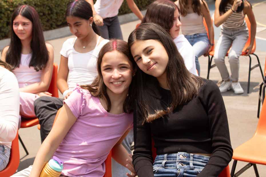 Ir a la Siguiente Foto