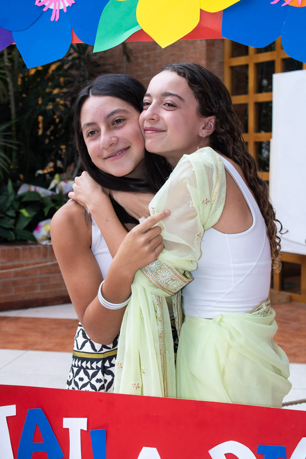 Ir a la Siguiente Foto