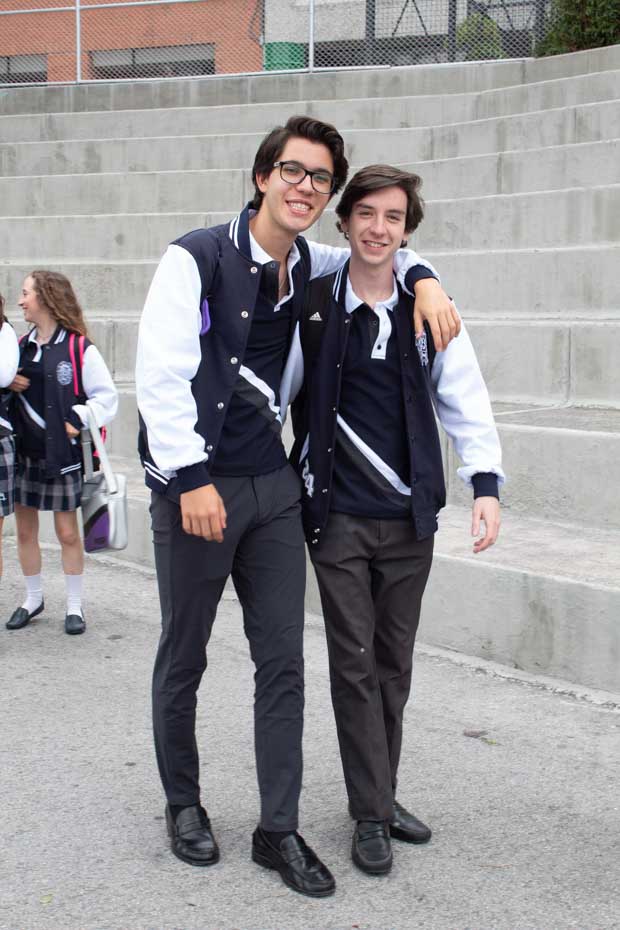 Ir a la Siguiente Foto