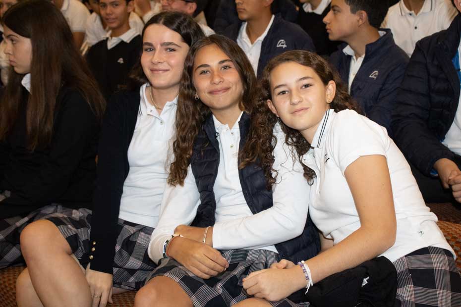 Ir a la Siguiente Foto