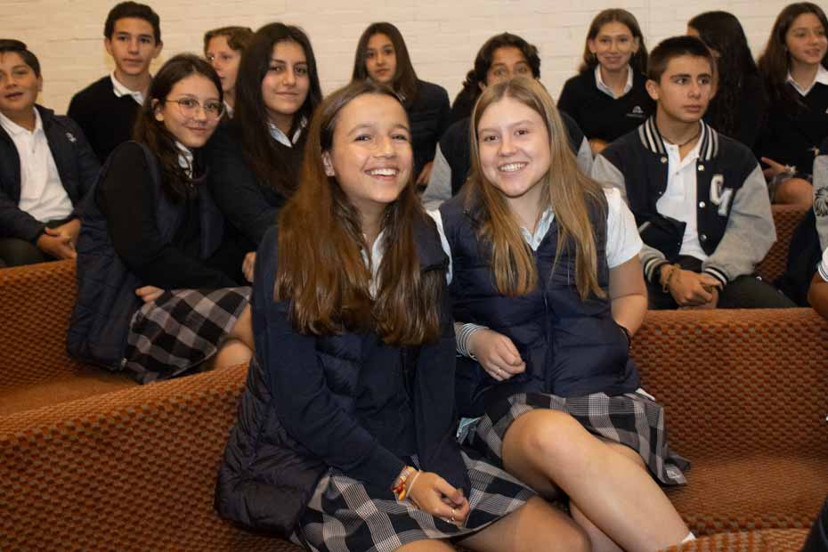 Ir a la Siguiente Foto