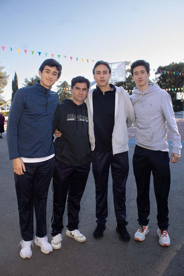 Ir a la Siguiente Foto