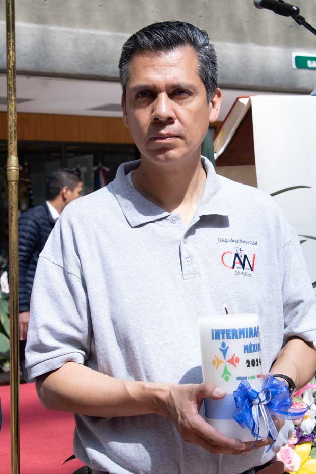 Ir a la Siguiente Foto