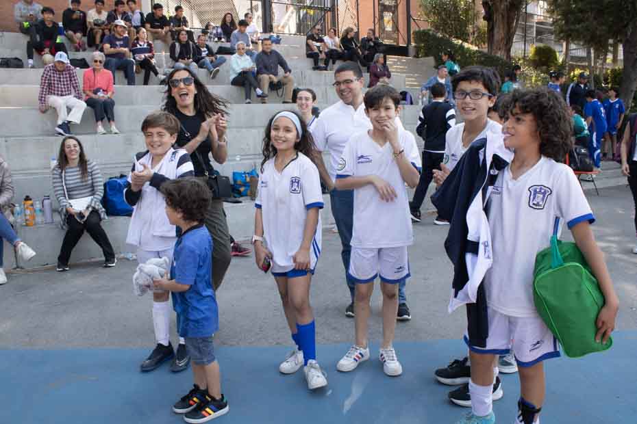 Ir a la Siguiente Foto