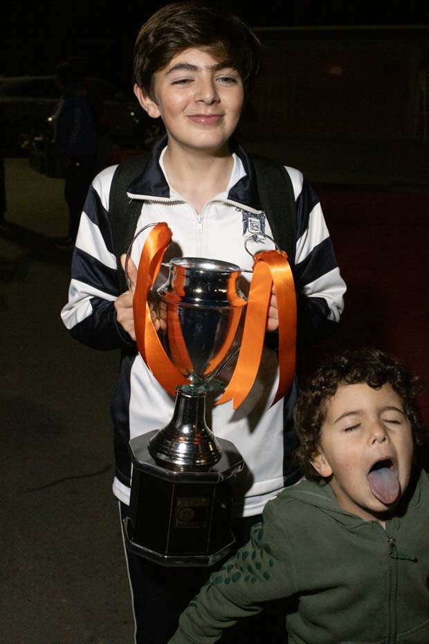 Ir a la Siguiente Foto